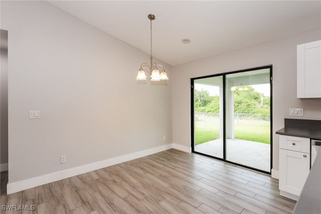 524 Lone Star LN, Lehigh Acres, FL 33974