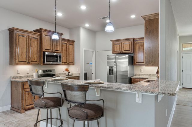 5330 Wyndell Circle, Crestview, FL 32539