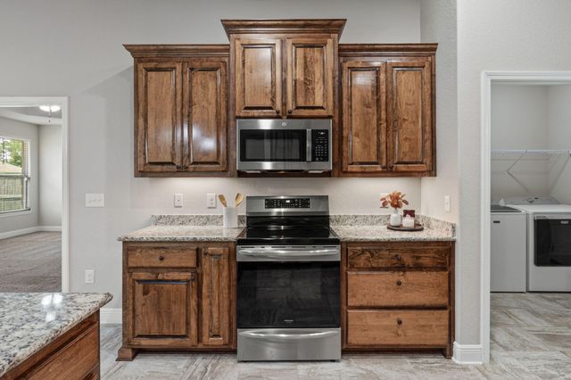 5330 Wyndell Circle, Crestview, FL 32539