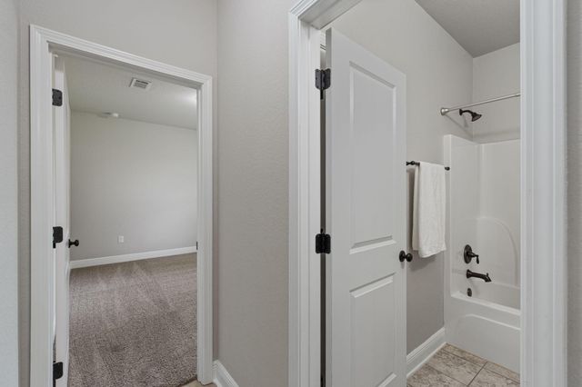 5330 Wyndell Circle, Crestview, FL 32539