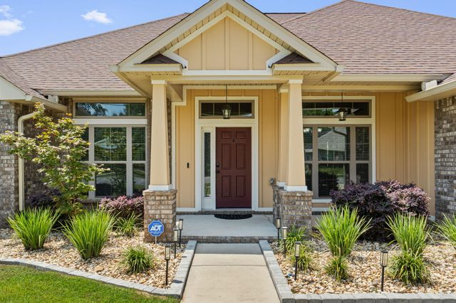 5330 Wyndell Circle, Crestview, FL 32539