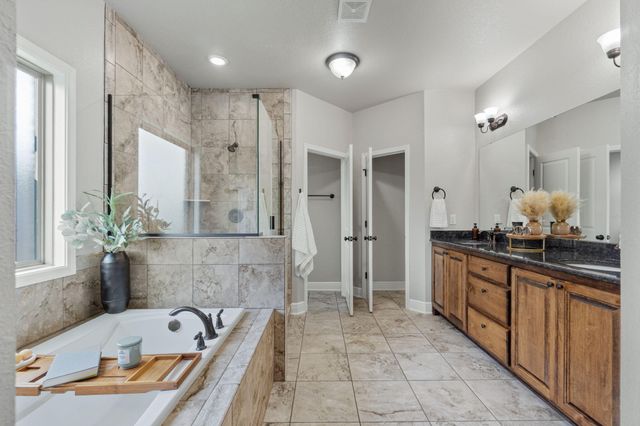 5330 Wyndell Circle, Crestview, FL 32539