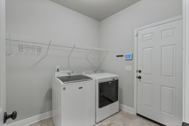 5330 Wyndell Circle, Crestview, FL 32539