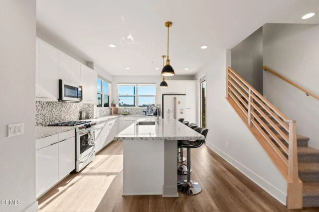 1068 Canal Street, Oxnard, CA 93035
