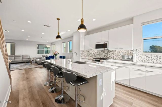 1068 Canal Street, Oxnard, CA 93035