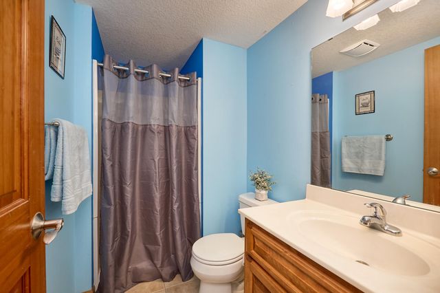 984 Carver Bluffs Parkway, Carver, MN 55315