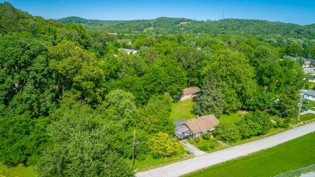 119 Westbrook Avenue, Soddy Daisy, TN 37379