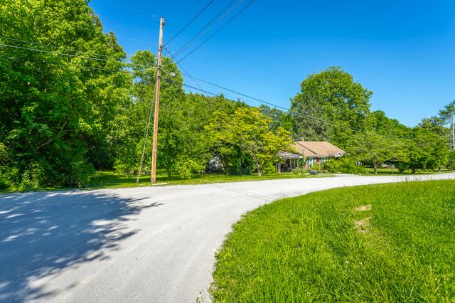 119 Westbrook Avenue, Soddy Daisy, TN 37379