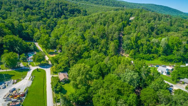 119 Westbrook Avenue, Soddy Daisy, TN 37379