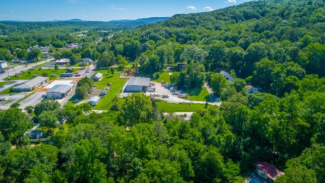 119 Westbrook Avenue, Soddy Daisy, TN 37379