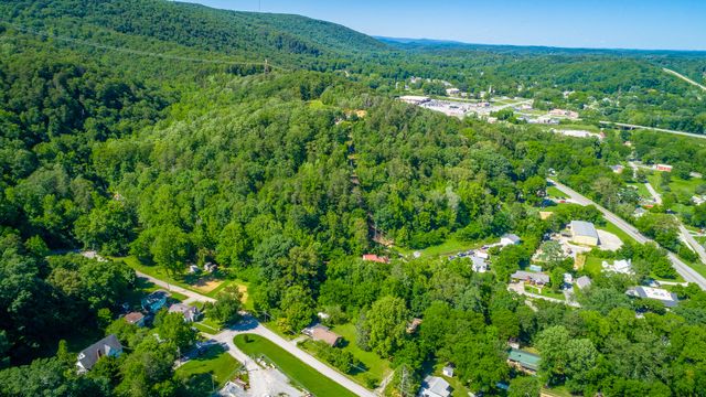 119 Westbrook Avenue, Soddy Daisy, TN 37379