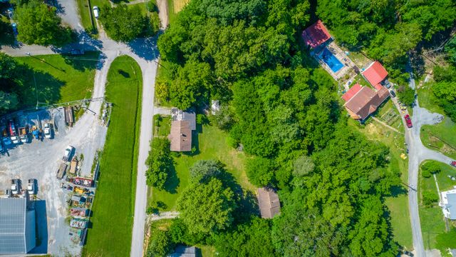 119 Westbrook Avenue, Soddy Daisy, TN 37379