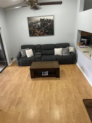 306 Republic Court 306, Deerfield Beach, FL 33442