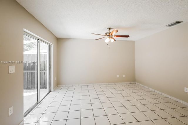3232 NW 121st Ave, Sunrise, FL 33323