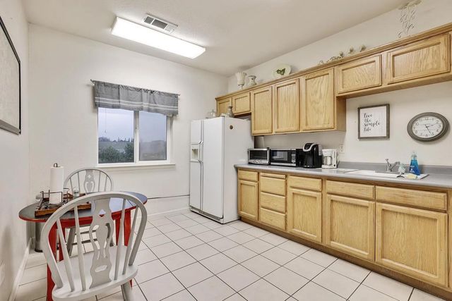 31916 Country Club Drive Drive, Porterville, CA 93257
