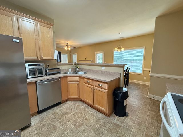 111 Jasmine Lane, Lagrange, GA 30241