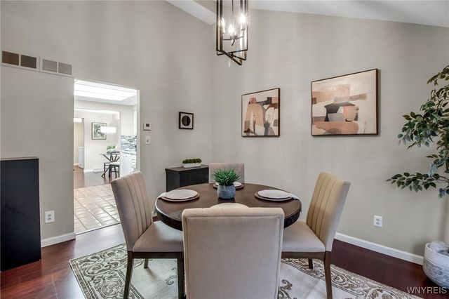 235 Old Oak Post Road, Amherst, NY 14051