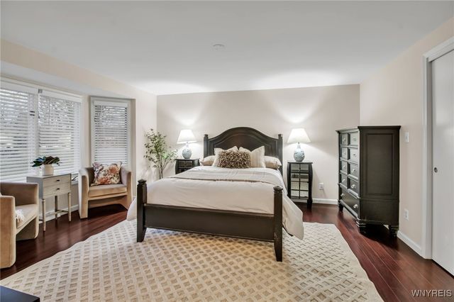 235 Old Oak Post Road, Amherst, NY 14051