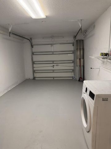 311 SW 79th Terrace, North Lauderdale, FL 33068