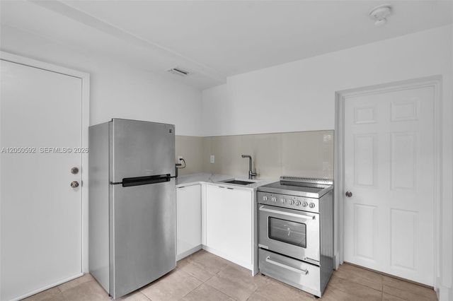 12685 NW Miami Ct, North Miami, FL 33168