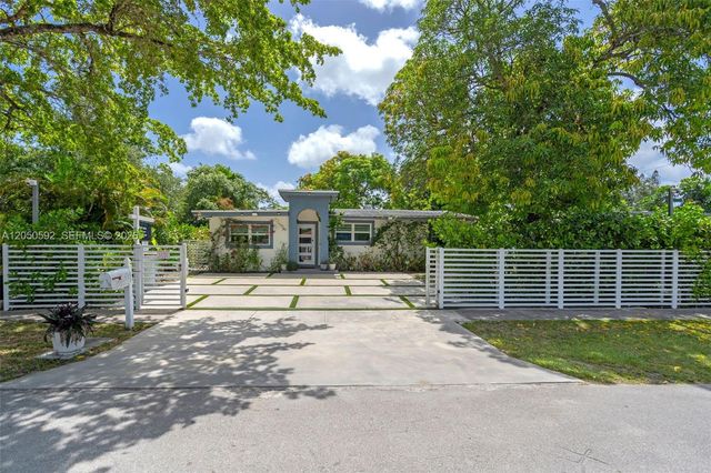 12685 NW Miami Ct, North Miami, FL 33168