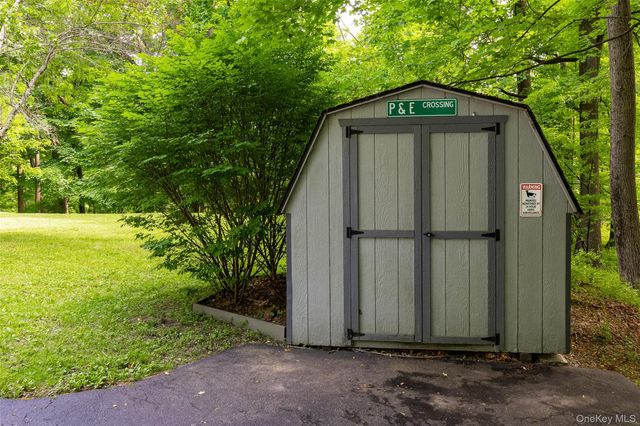 164 Bohl Road, Hopewell Junction, NY 12533