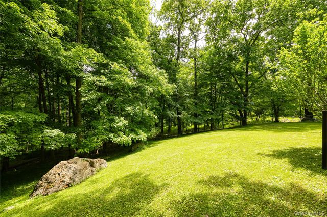 164 Bohl Road, Hopewell Junction, NY 12533