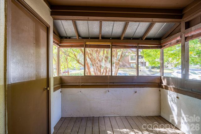 7309 Winery Lane, Charlotte, NC 28227