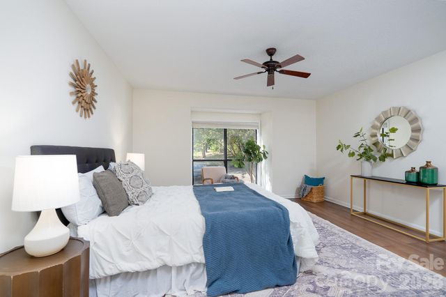 7309 Winery Lane, Charlotte, NC 28227