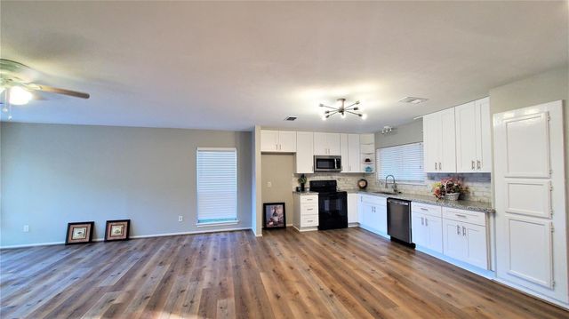 14419 Cypress Leaf Drive, Cypress, TX 77429