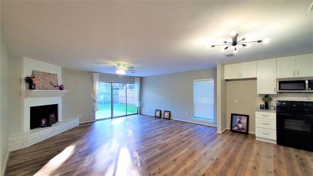 14419 Cypress Leaf Drive, Cypress, TX 77429