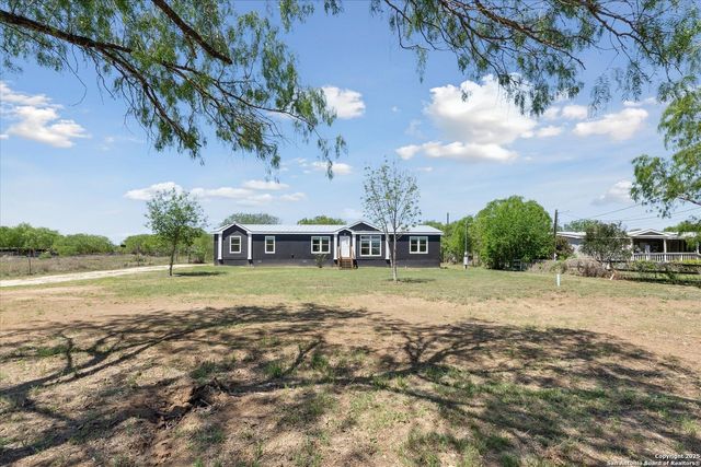 18975 TEJEDA RD, San Antonio, TX 78221