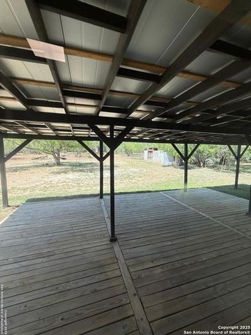 18975 TEJEDA RD, San Antonio, TX 78221