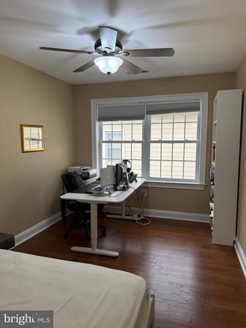 10 HARRIS RD, Princeton, NJ 08540