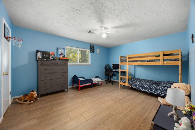 12915 Chavile, Cypress, TX 77429