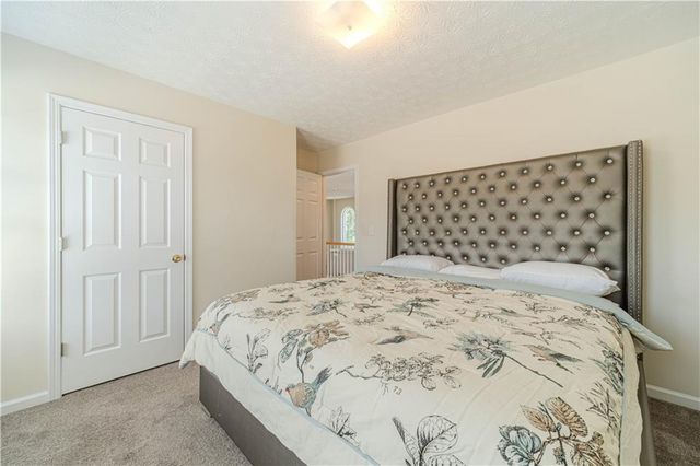 1231 Hogan Ridge Drive, Grayson, GA 30017