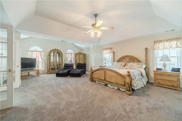 1231 Hogan Ridge Drive, Grayson, GA 30017