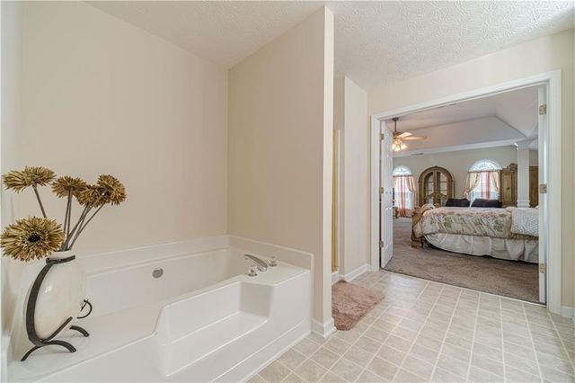 1231 Hogan Ridge Drive, Grayson, GA 30017