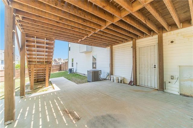 1231 Hogan Ridge Drive, Grayson, GA 30017