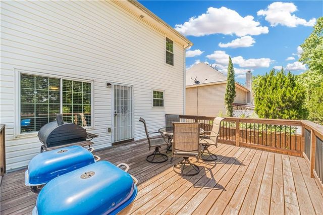 1231 Hogan Ridge Drive, Grayson, GA 30017