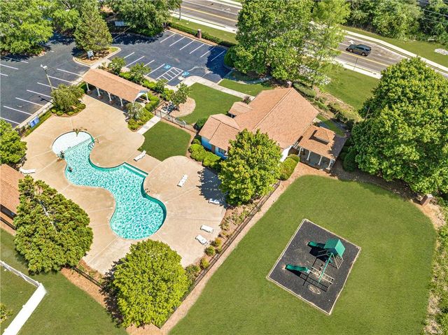1231 Hogan Ridge Drive, Grayson, GA 30017