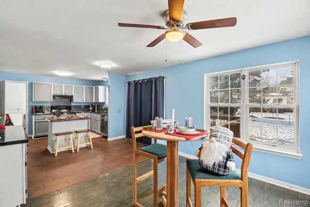 7843 Briarbrook Drive, Ypsilanti, MI 48197