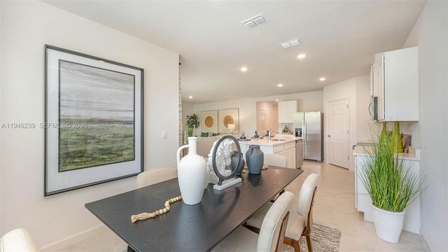 106 SE 23rd Pl, Cape Coral, FL 33990