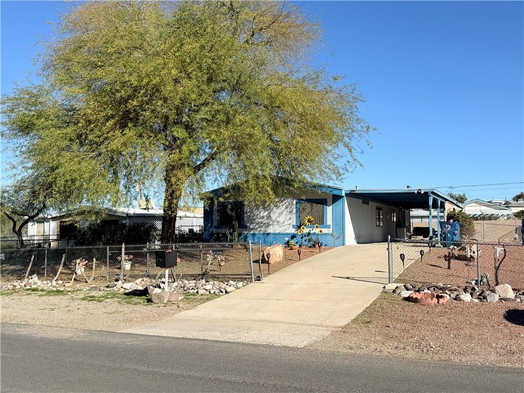 1637 Talc Road, Bullhead City, AZ 86442
