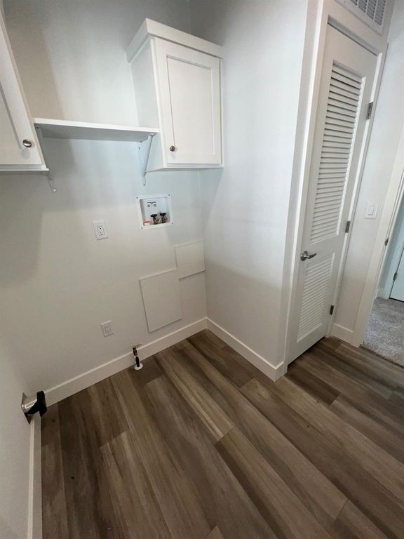 Image 12 of property listing at 2706 W Ashlan Avenue # 299, Fresno, CA 93705