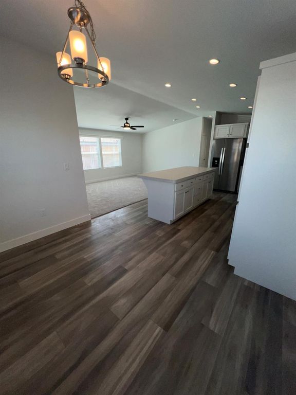 Image 8 of property listing at 2706 W Ashlan Avenue # 299, Fresno, CA 93705