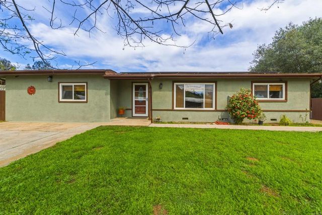 442 Cassou Rd, San Marcos, CA 92069