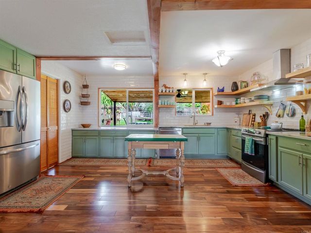 442 Cassou Rd, San Marcos, CA 92069