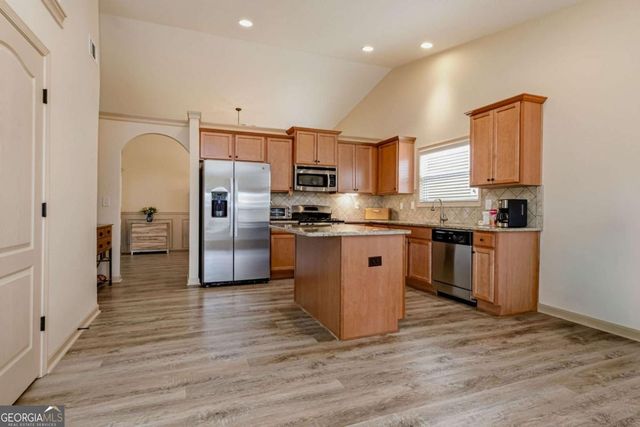 5570 Glenn Ivey Drive, Cumming, GA 30028