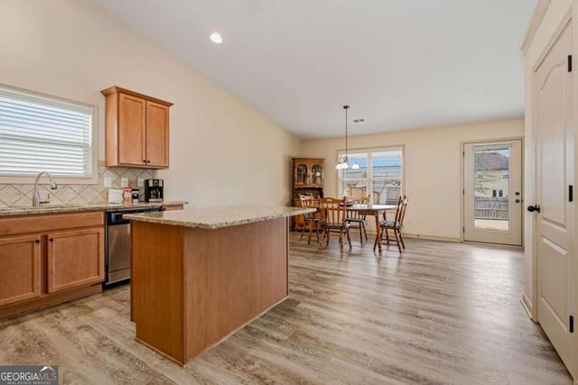 5570 Glenn Ivey Drive, Cumming, GA 30028